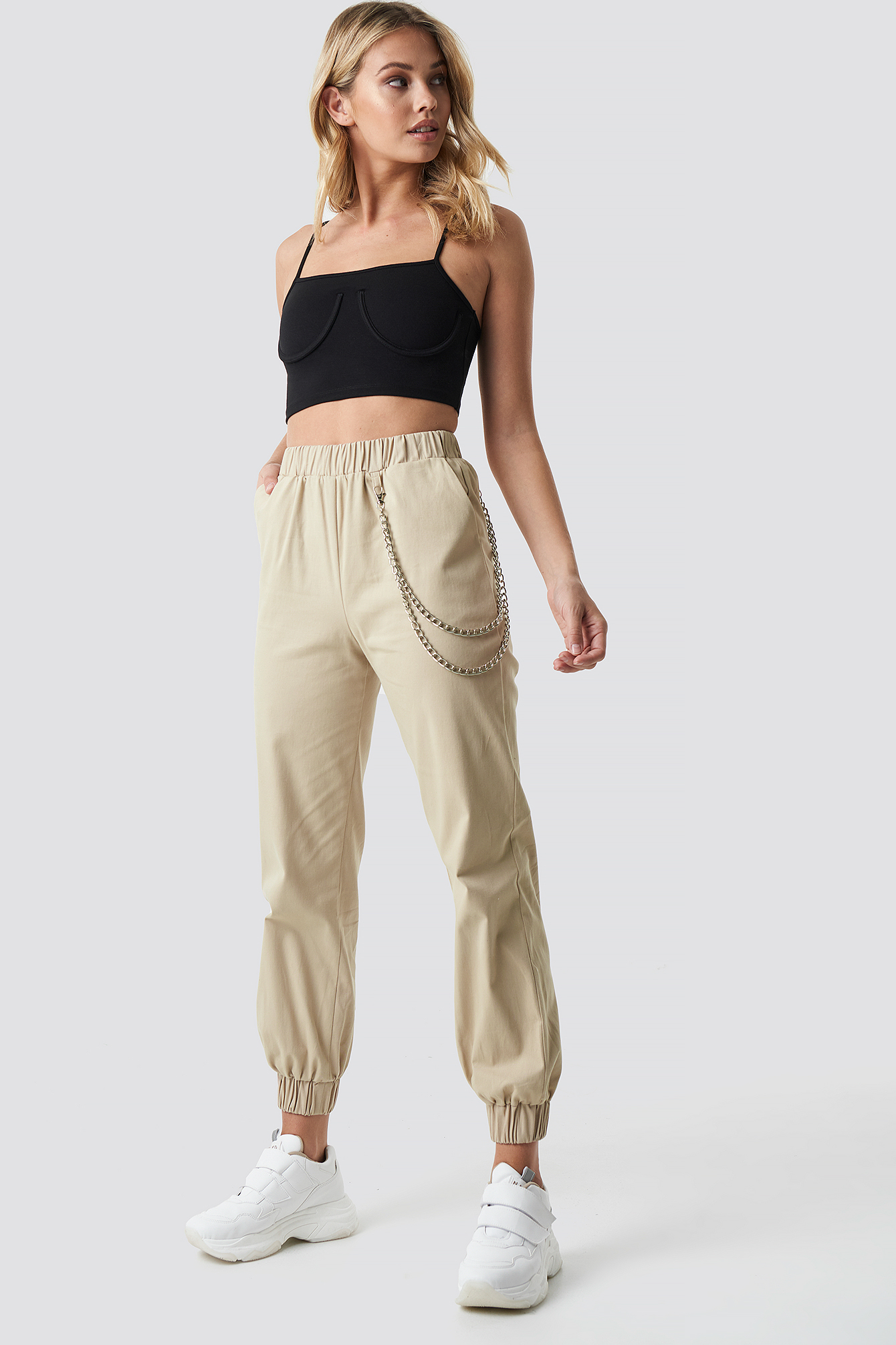 Cropped Cup Shape Singlet NAKDLOUNGE.COM