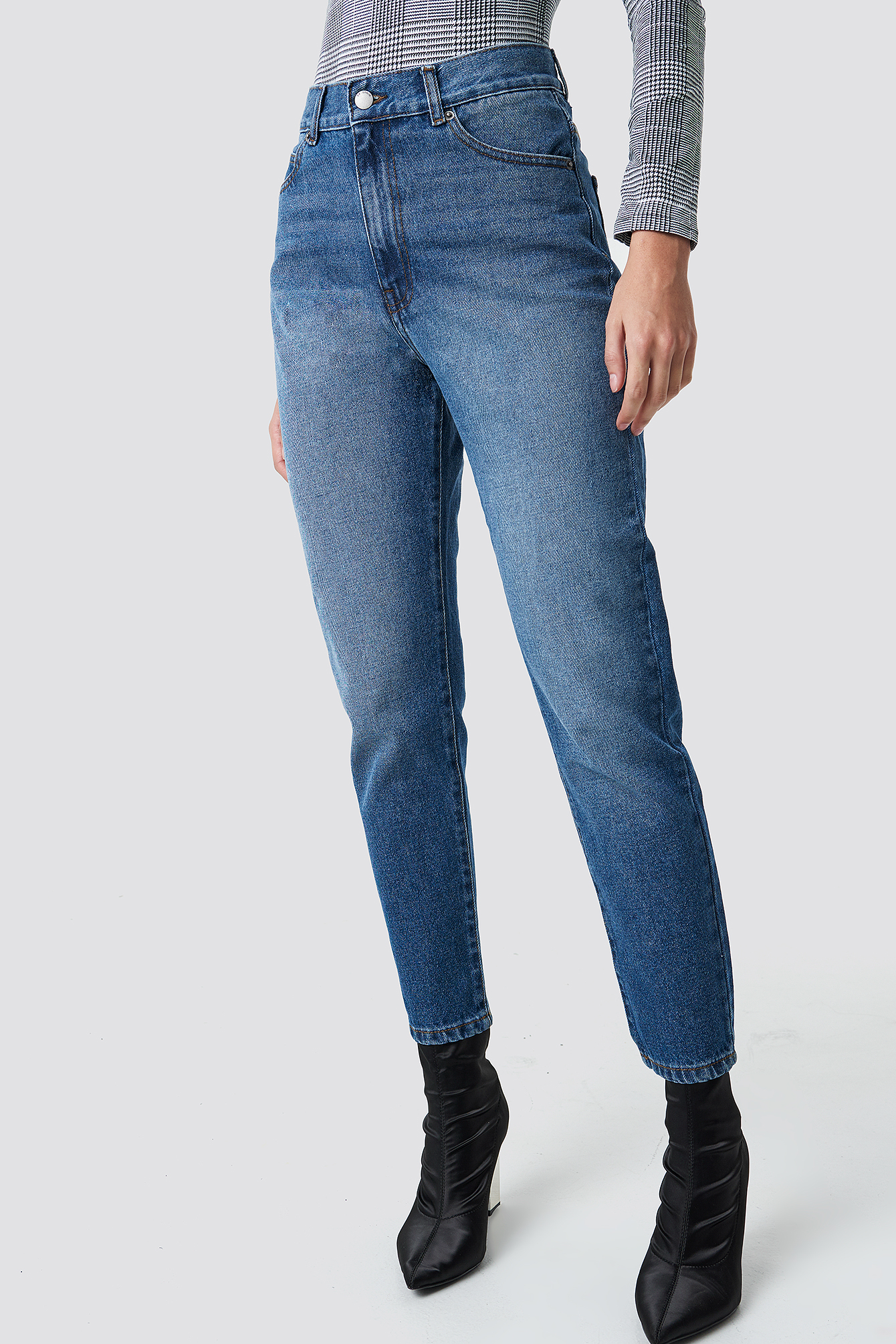 Nora Jeans NAKDLOUNGE.COM