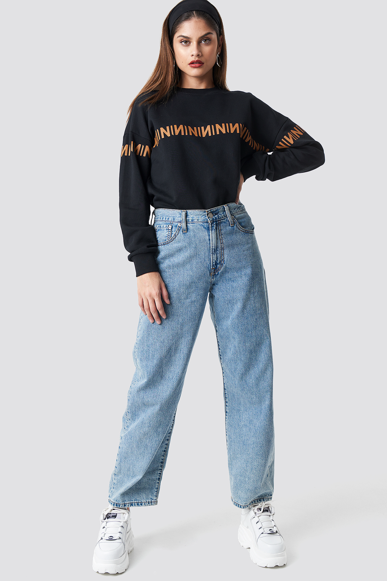N Branded Sweatshirt NAKDLOUNGE.COM
