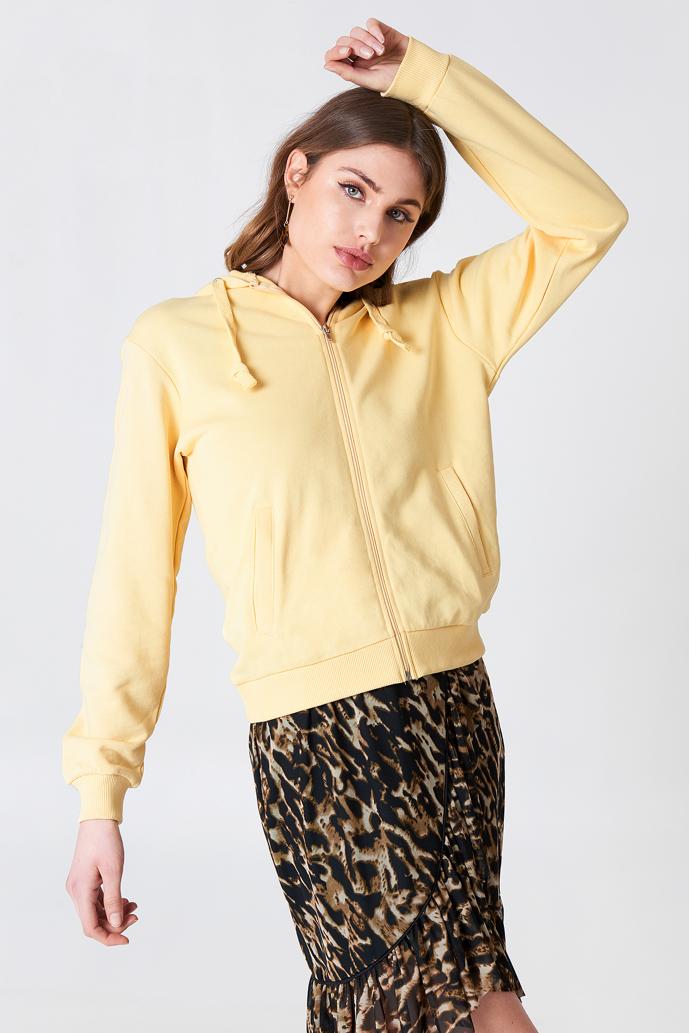 Basic Zipped Hoodie NAKDLOUNGE.COM