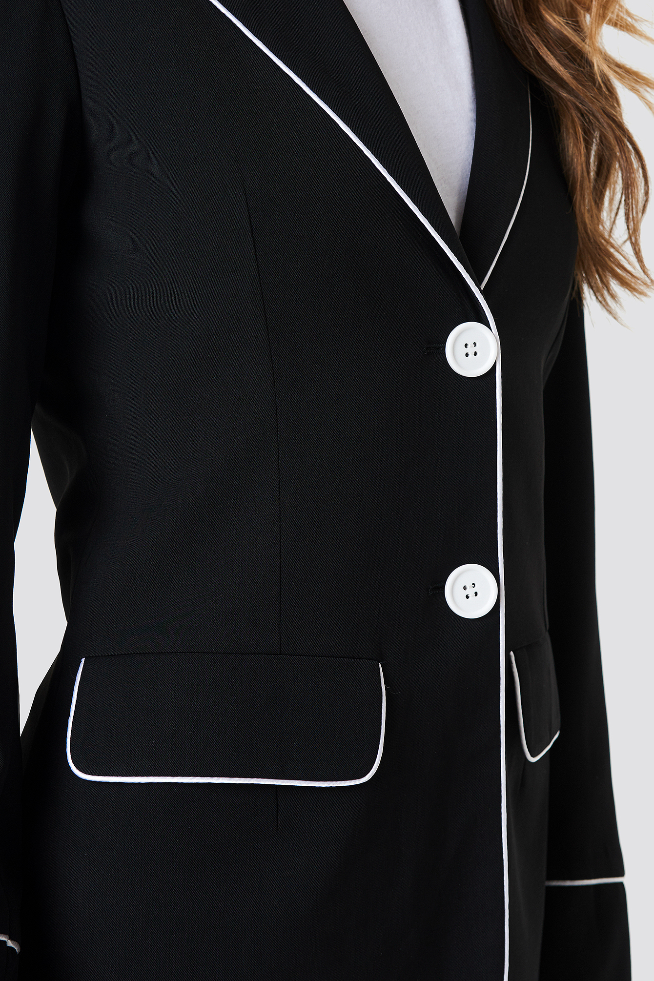 Contrast Piping Blazer NAKDLOUNGE.COM