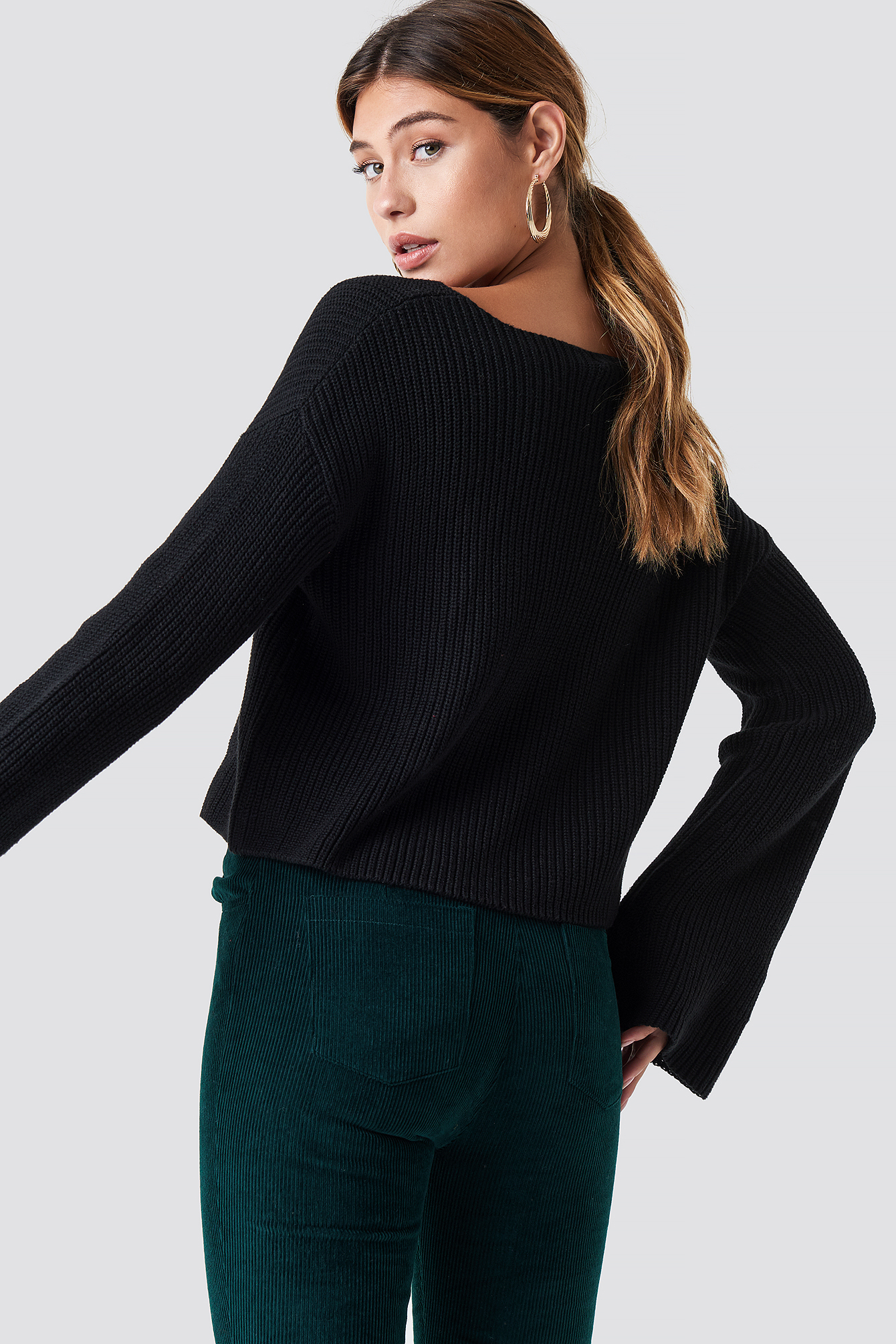 Cropped Long Sleeve Knitted Sweater NAKDLOUNGE.COM