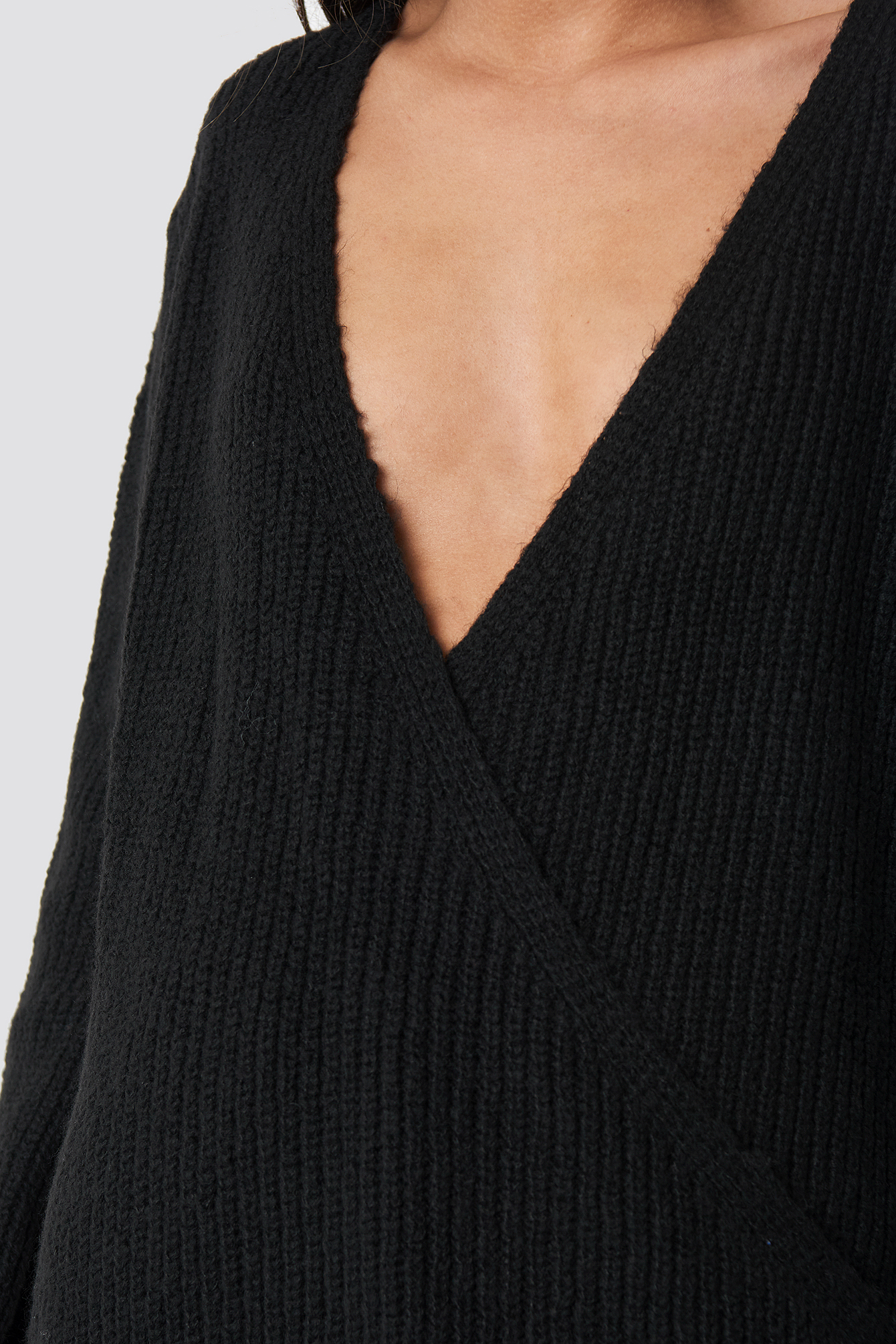 Crossed Knitted Sweater NAKDLOUNGE.COM